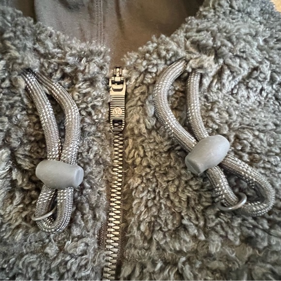 Lululemon oh so Sherpa half zip hoodie dark olive - Picture 11 of 16